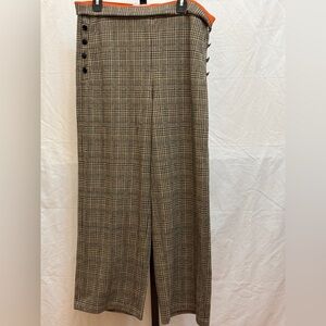 372 - New Directions Plaid Wide-Leg Pants with Button Detail